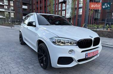 Позашляховик / Кросовер BMW X5 2016 в 