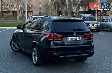 Позашляховик / Кросовер BMW X5 2013 в 