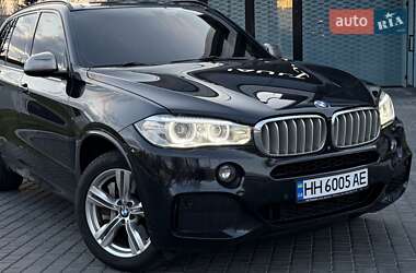 Позашляховик / Кросовер BMW X5 2013 в 