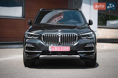 Внедорожник / Кроссовер BMW X5 2021 в Киеве