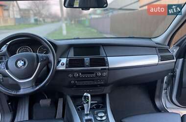 Позашляховик / Кросовер BMW X5 2009 в 