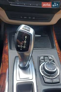 Внедорожник / Кроссовер BMW X5 2011 в 