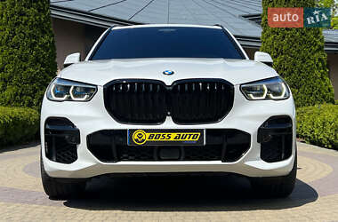 Внедорожник / Кроссовер BMW X5 2022 в 