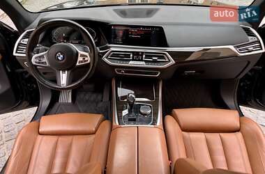 Позашляховик / Кросовер BMW X5 2018 в 