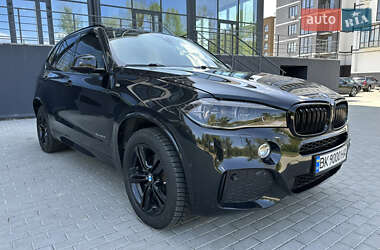 Внедорожник / Кроссовер BMW X5 2015 в Ровно