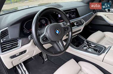 Позашляховик / Кросовер BMW X5 2019 в 