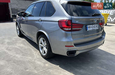 Позашляховик / Кросовер BMW X5 2016 в 