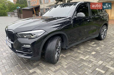Внедорожник / Кроссовер BMW X5 2019 в 