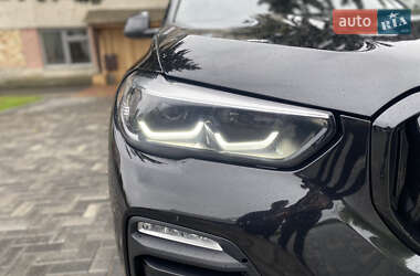 Внедорожник / Кроссовер BMW X5 2019 в 