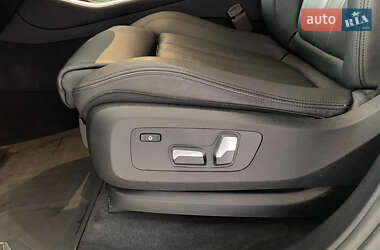 Внедорожник / Кроссовер BMW X5 2019 в 