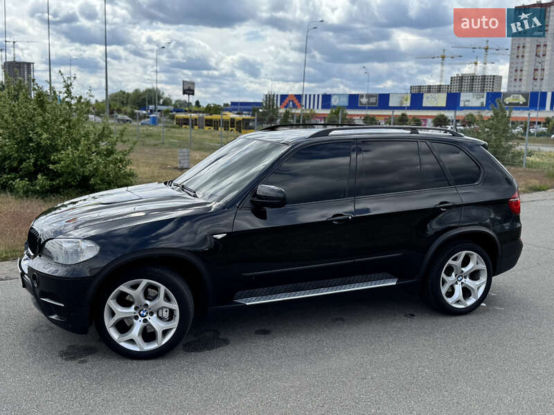 Позашляховик / Кросовер BMW X5 2011 в Києві