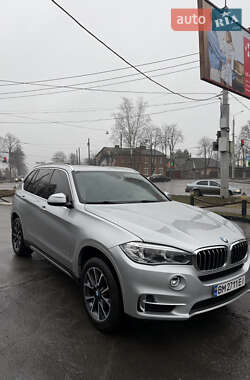 Внедорожник / Кроссовер BMW X5 2017 в Сумах