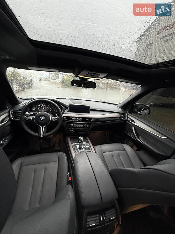 Внедорожник / Кроссовер BMW X5 2017 в Сумах