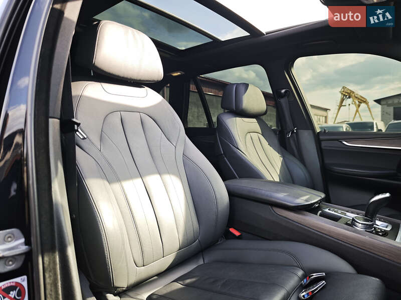 Внедорожник / Кроссовер BMW X5 2016 в Луцке