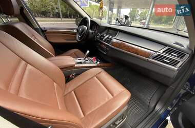 Внедорожник / Кроссовер BMW X5 2012 в 