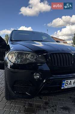 Позашляховик / Кросовер BMW X5 2010 в 