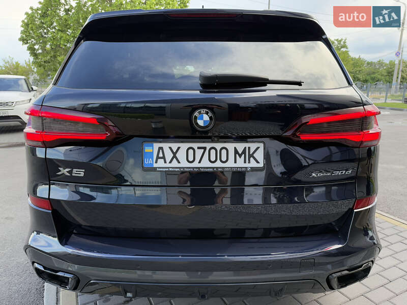 Внедорожник / Кроссовер BMW X5 2022 в Харькове