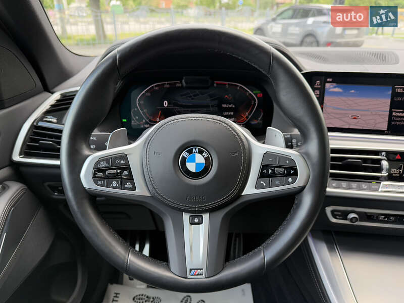Внедорожник / Кроссовер BMW X5 2022 в Харькове
