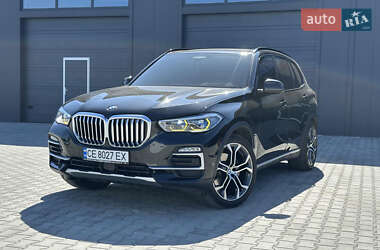 Позашляховик / Кросовер BMW X5 2021 в Чернівцях