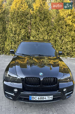Позашляховик / Кросовер BMW X5 2012 в 