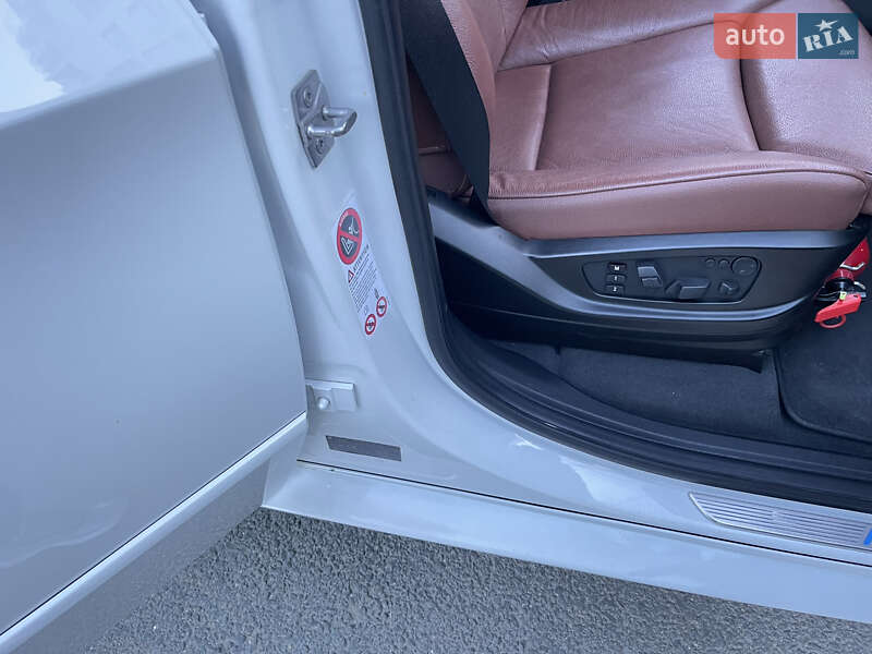 Внедорожник / Кроссовер BMW X5 2010 в Измаиле