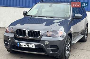 Позашляховик / Кросовер BMW X5 2010 в 
