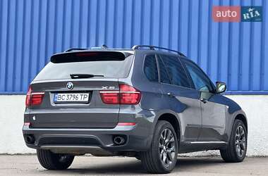 Позашляховик / Кросовер BMW X5 2010 в 
