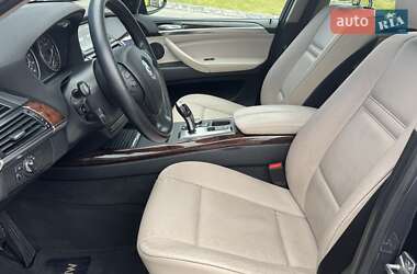 Позашляховик / Кросовер BMW X5 2010 в 