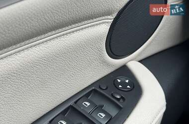 Позашляховик / Кросовер BMW X5 2010 в 