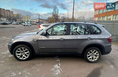 Внедорожник / Кроссовер BMW X5 2011 в 