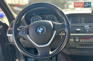 Внедорожник / Кроссовер BMW X5 2011 в 