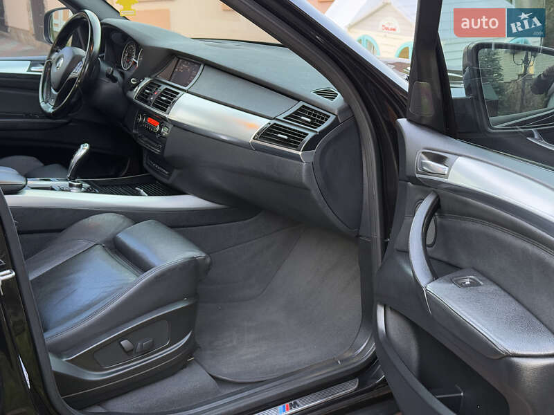 Внедорожник / Кроссовер BMW X5 2010 в Вараше