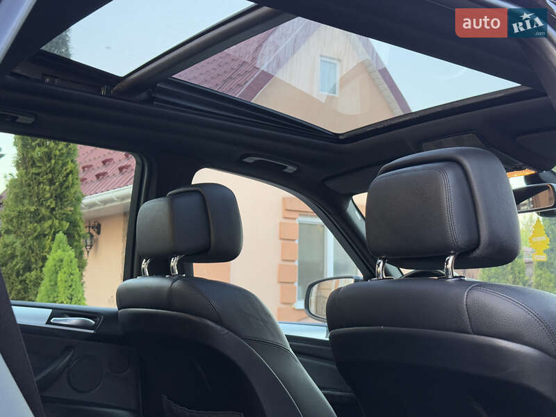 Внедорожник / Кроссовер BMW X5 2010 в Вараше