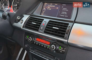 Внедорожник / Кроссовер BMW X5 2010 в 