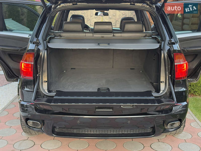 Внедорожник / Кроссовер BMW X5 2010 в Вараше