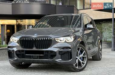 Внедорожник / Кроссовер BMW X5 2022 в Киеве
