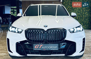 Позашляховик / Кросовер BMW X5 2023 в 