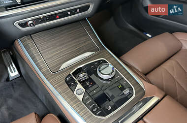 Позашляховик / Кросовер BMW X5 2023 в 