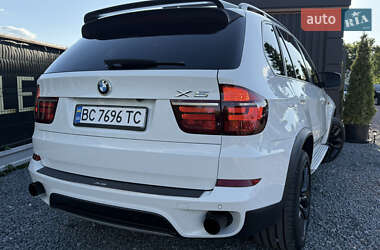 Позашляховик / Кросовер BMW X5 2010 в 