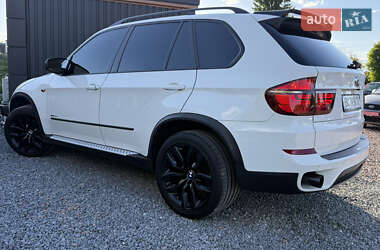 Позашляховик / Кросовер BMW X5 2010 в 