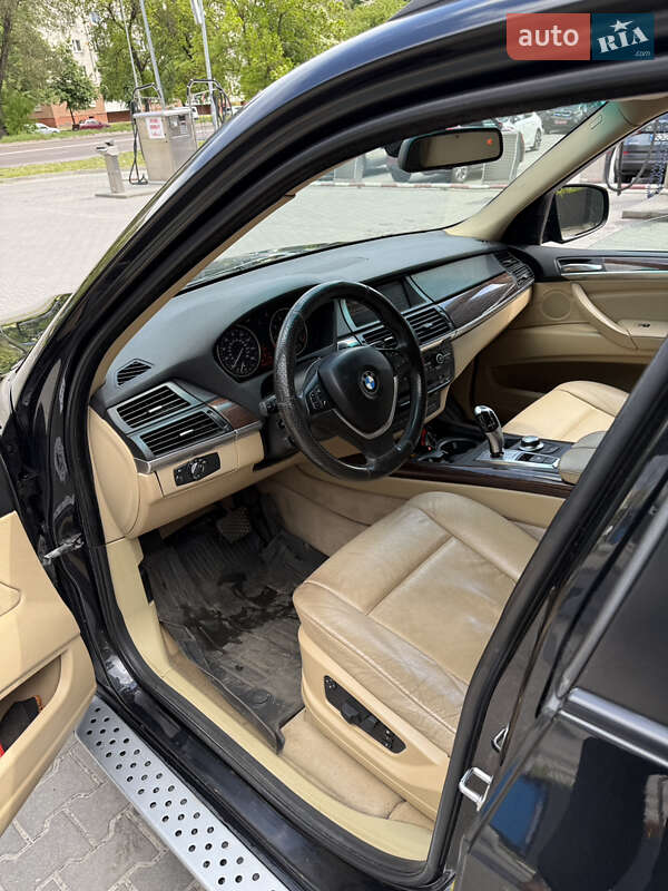 Позашляховик / Кросовер BMW X5 2007 в Львові