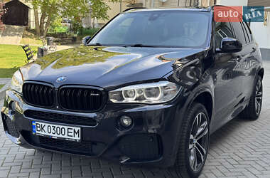 Внедорожник / Кроссовер BMW X5 2015 в 