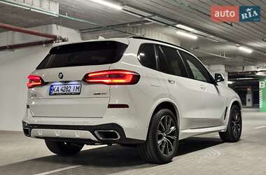 Внедорожник / Кроссовер BMW X5 2022 в 