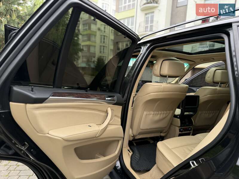 Внедорожник / Кроссовер BMW X5 2009 в Ивано-Франковске