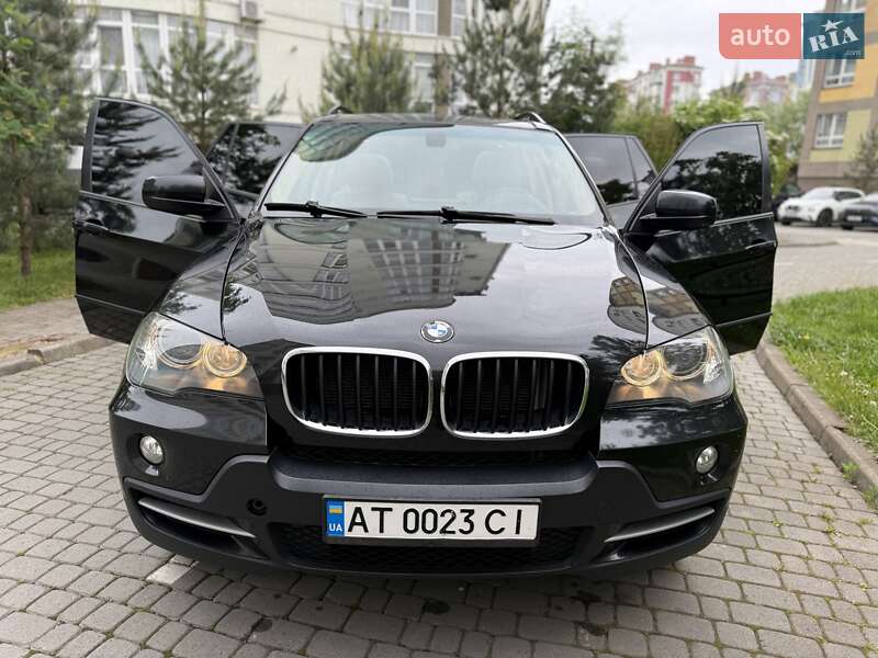 Внедорожник / Кроссовер BMW X5 2009 в Ивано-Франковске