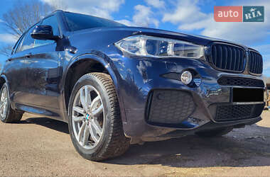 Внедорожник / Кроссовер BMW X5 2015 в 
