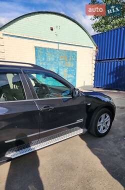 Позашляховик / Кросовер BMW X5 2011 в 