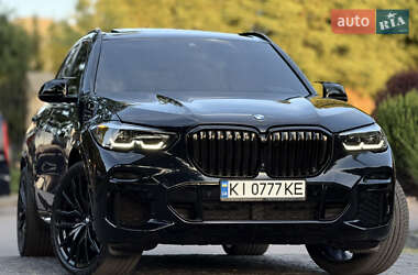 Позашляховик / Кросовер BMW X5 2021 в 
