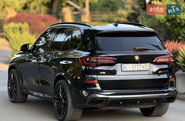 Позашляховик / Кросовер BMW X5 2021 в 