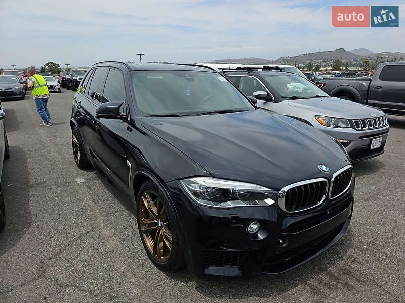 Позашляховик / Кросовер BMW X5 2015 в 